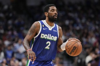 Kyrie Irving agrees to stay with Mavs Doncic on a 126 million 3